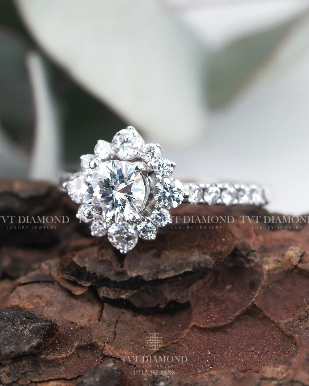 Nhẫn kim cương hoa vuông (GIA 6405086115) 3