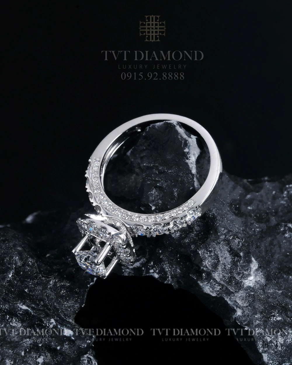 Nhẫn kim cương ổ halo vuông ( GIA 2536532051 ) 3