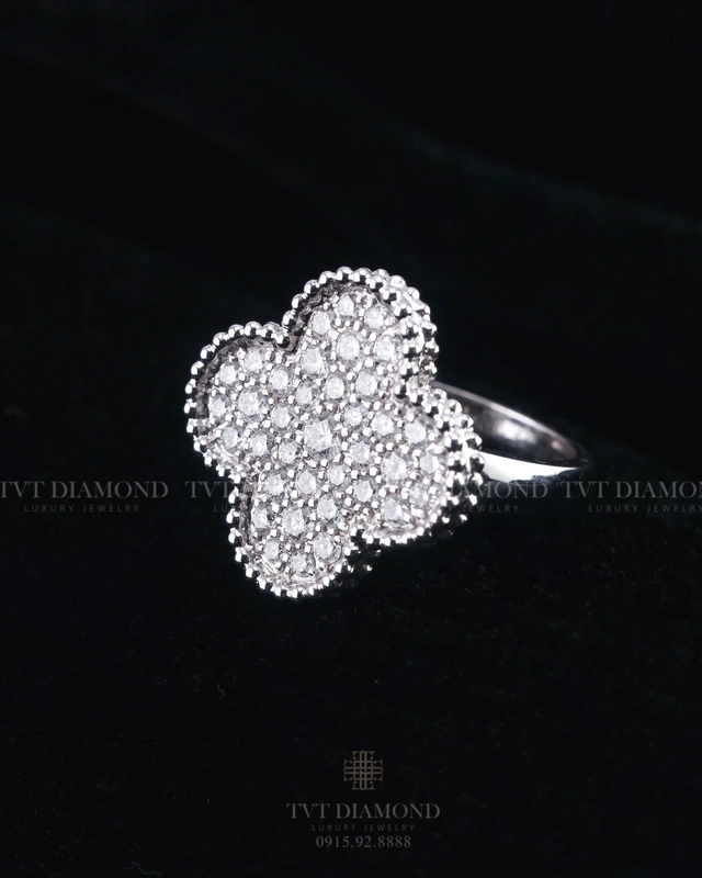 NHẪN KIM VAN CLEEF